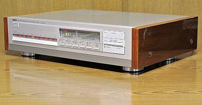 【希少品】YAMAHA ヤマハ T-2000W FM/AMチューナー YAMAHA T-2000W: BLUESS Laboratory